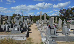 神戸市垂水区にある墓地、滑墓地